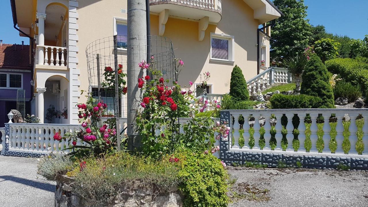 Apartman Zeko Veliki Lovrecan Exterior photo